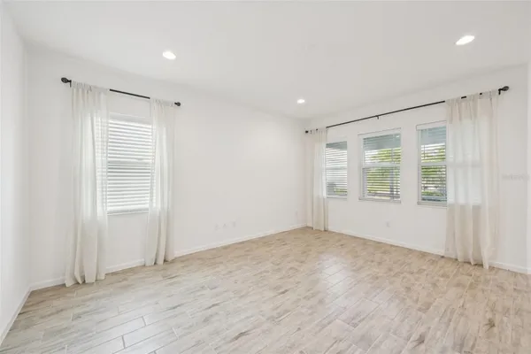 Property Slideshow image 3 of 57 | 806 winterside dr, Apollo Beach, FL, 33572