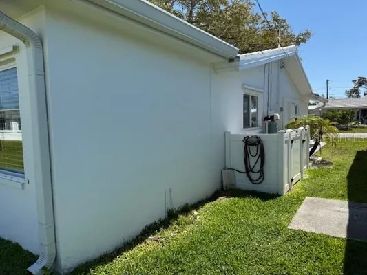 Property Slideshow image 3 of 16 | 4415 100th ave, Pinellas Park, FL, 33782