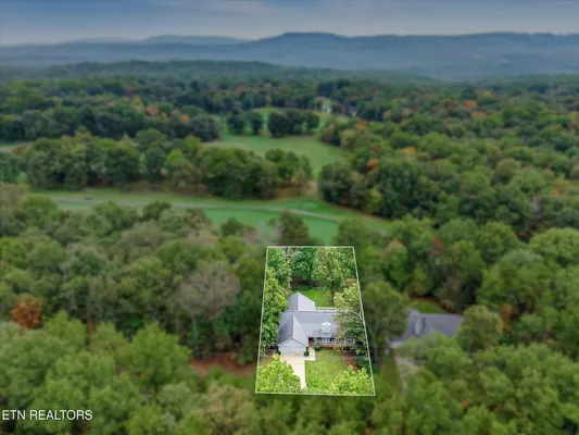 Property Slideshow image 3 of 44 | 34 beachwood ln, Crossville, TN, 38558