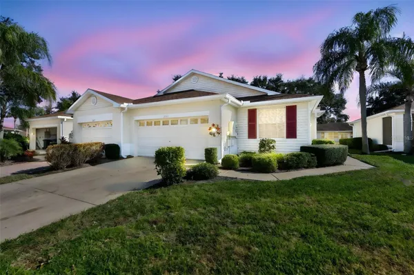 Property Slideshow image 3 of 95 | 2323 nantucket dr 40, Sun City Center, FL, 33573