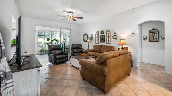 Property Slideshow image 3 of 39 | 2204 kingsmill way, Clermont, FL, 34711