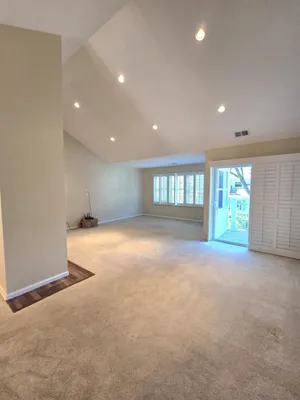 Property Slideshow image 2 of 43 | 603 thistle ln, Prospect Heights, IL, 60070