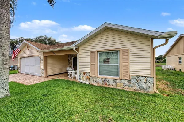 Property Slideshow image 2 of 37 | 4709 portland manor dr, New Port Richey, FL, 34655