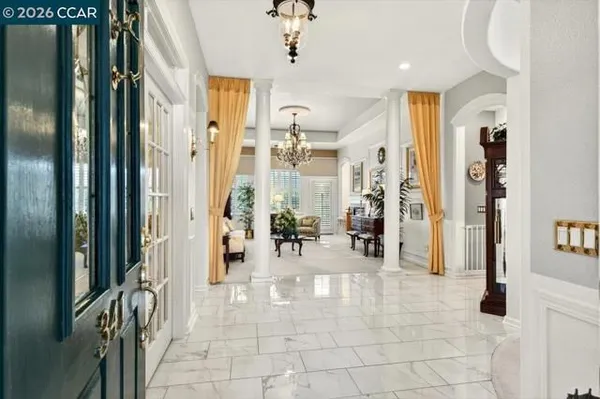 Property Slideshow image 3 of 54 | 341 upton pyne dr, Brentwood (Cc), CA, 94513