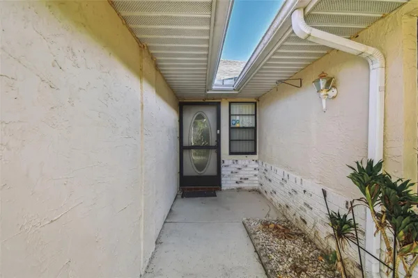 Property Slideshow image 3 of 27 | 1915 w del webb blvd, Sun City Center, FL, 33573