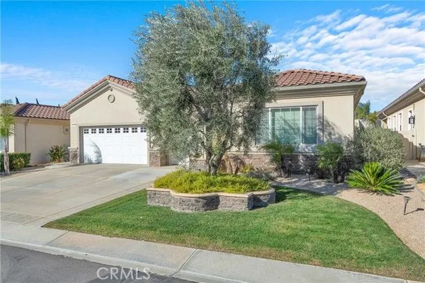 Property Slideshow image 2 of 40 | 930 gleneagles rd, Beaumont, CA, 92223