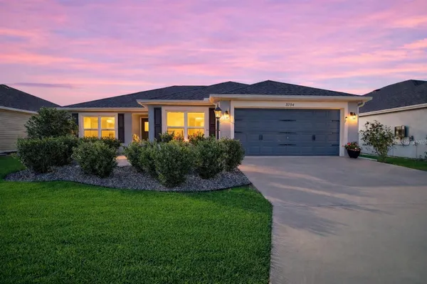 Property Slideshow image 2 of 43 | 5754 shealy ave, The Villages, FL, 32163