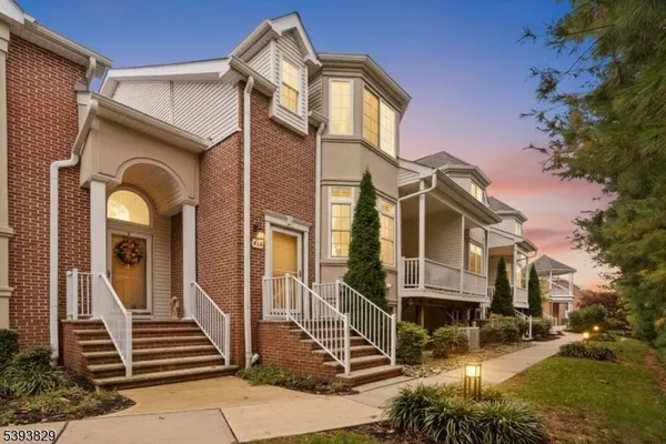 Property Slideshow image 3 of 40 | 613 maple ct, Garwood, NJ, 07027