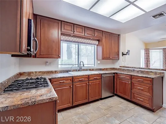 Property Slideshow image 3 of 31 | 2629 tumble brook dr, Las Vegas, NV, 89134