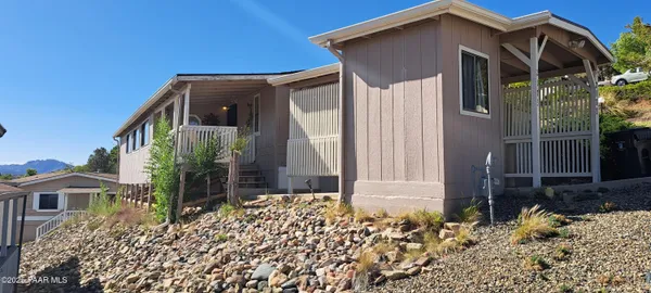 Property Slideshow image 3 of 38 | 2173 hillside ter, Prescott, AZ, 86301