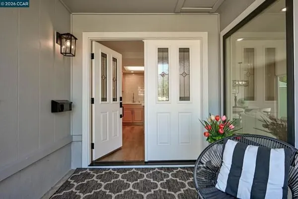 Property Slideshow image 2 of 36 | 2000 pine knoll dr 2, Walnut Creek, CA, 94595