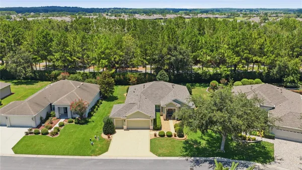 Property Slideshow image 2 of 32 | 9383 sw 71st loop, Ocala, FL, 34481