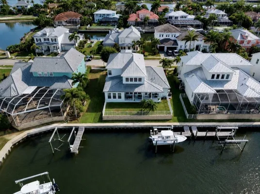 Property Slideshow image 2 of 77 | 611 mirabay blvd, Apollo Beach, FL, 33572