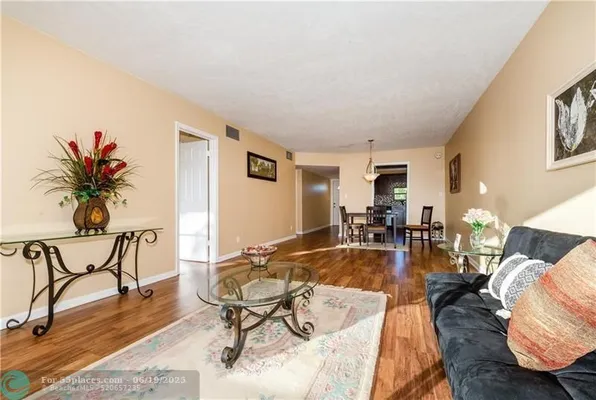 Property Slideshow image 2 of 80 | 9800 n hollybrook lake dr apt 309, Pembroke Pines, FL, 33025