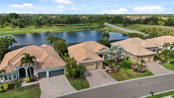 Property Slideshow image 2 of 57 | 7614 river preserve dr, Bradenton, FL, 34212