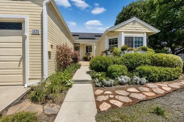 Property Slideshow image 3 of 48 | 4470 garnet ln, Oceanside, CA, 92056