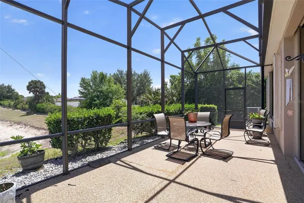 Property Slideshow image 2 of 30 | 24001 robinwood st, Leesburg, FL, 34748