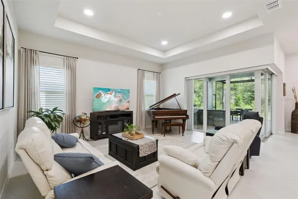 Property Slideshow image 2 of 53 | 6524 shimmering shores ln, St Cloud, FL, 34771