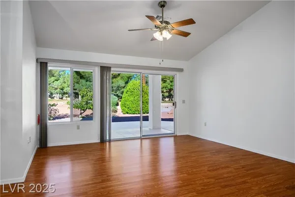 Property Slideshow image 3 of 27 | 2413 totem pole ct, Las Vegas, NV, 89134