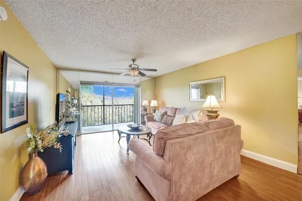Property Slideshow image 3 of 34 | 5860 nw 44th st 509, Lauderhill, FL, 33319