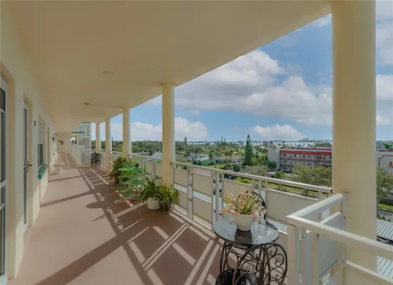 Property Slideshow image 2 of 43 | 2960 59th st 509, Gulfport, FL, 33707