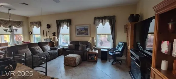 Property Slideshow image 2 of 12 | 2023 may valley way, Henderson, NV, 89052