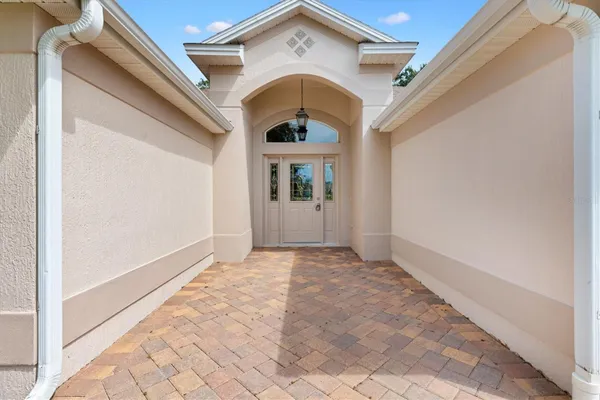 Property Slideshow image 3 of 45 | 1649 hartsville trl, The Villages, FL, 32162