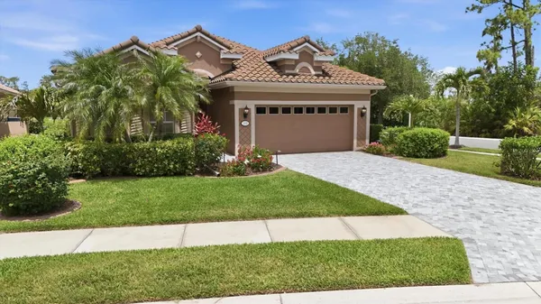 Property Slideshow image 2 of 69 | 3593 whispering oaks dr, North Port, FL, 34287