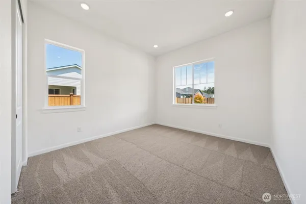 Property Slideshow image 3 of 16 | 60 mccartney peak # 67, Port Ludlow, WA, 98365