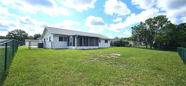 Property Slideshow image 3 of 34 | 10854 sw 78th ct, Ocala, FL, 34476