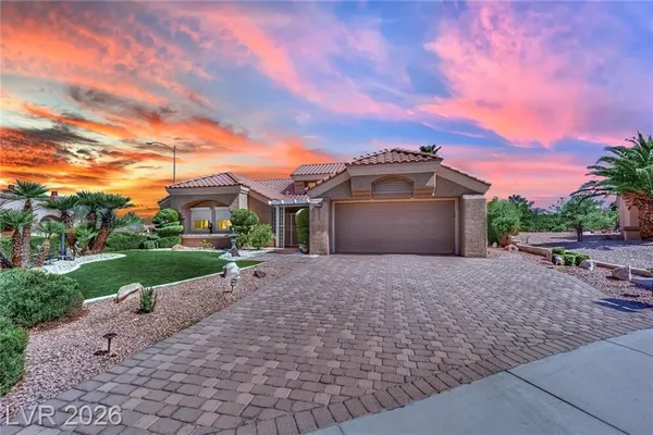 Property Slideshow image 2 of 53 | 2808 tumble creek ct, Las Vegas, NV, 89134