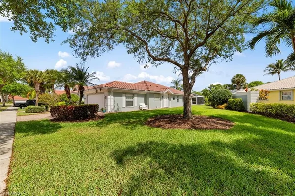 Property Slideshow image 2 of 43 | 28153 goby trl, Bonita Springs, FL, 34135
