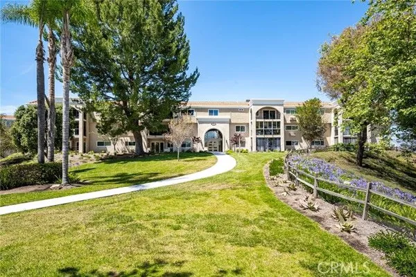 Property Slideshow image 2 of 60 | 4006 calle sonora oeste 3b, Laguna Woods, CA, 92637