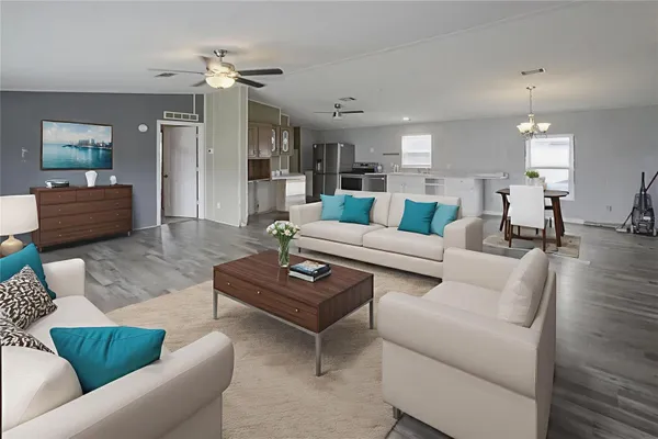 Property Slideshow image 2 of 23 | 7788 county road 109g, Lady Lake, FL, 32159