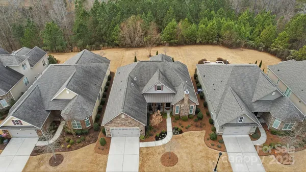 Property Slideshow image 3 of 48 | 14817 high bluff ct, Charlotte, NC, 28278