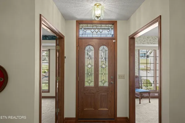 Property Slideshow image 3 of 52 | 118 laurelton ln, Crossville, TN, 38558