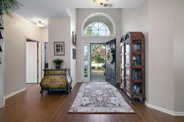Property Slideshow image 3 of 19 | 17053 mendota dr, Lockport, IL, 60441