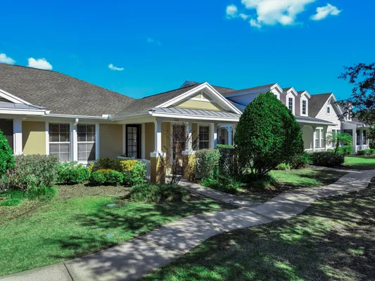 Property Slideshow image 2 of 53 | 226 summerside ct, Apollo Beach, FL, 33572