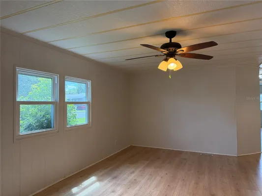 Property Slideshow image 3 of 26 | 925 beechwood ave, The Villages, FL, 32159