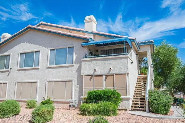 Property Slideshow image 2 of 44 | 3425 e russell rd 251, Las Vegas, NV, 89120