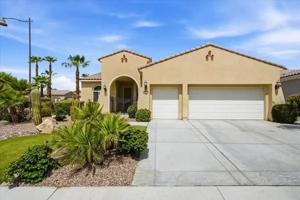 Property Slideshow image 2 of 29 | 81240 avenida neblina, Indio, CA, 92203
