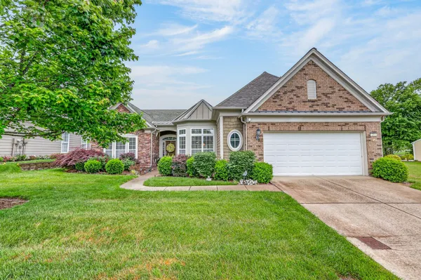 Property Slideshow image 2 of 50 | 253 antebellum ln, Mount Juliet, TN, 37122