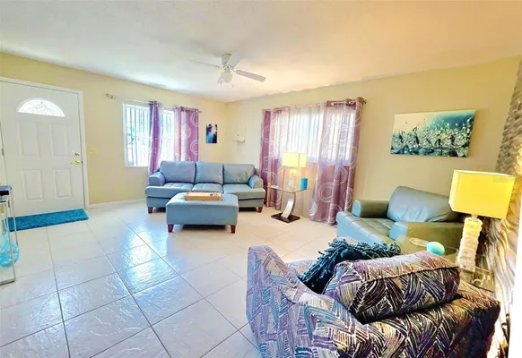 Property Slideshow image 2 of 13 | 9907 dahlia st, Pinellas Park, FL, 33782