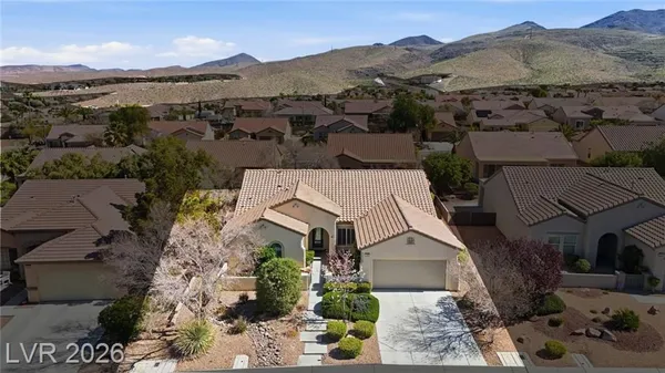 Property Slideshow image 2 of 61 | 2100 burtonsville dr, Henderson, NV, 89044