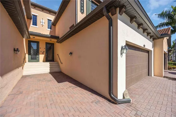 Property Slideshow image 3 of 92 | 10788 tarflower dr 202, Venice, FL, 34293