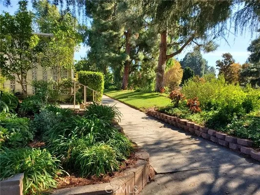 Property Slideshow image 2 of 46 | 422 avenida castilla d, Laguna Woods, CA, 92637