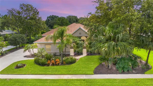 Property Slideshow image 2 of 46 | 3413 rexford cir, Ormond Beach, FL, 32174