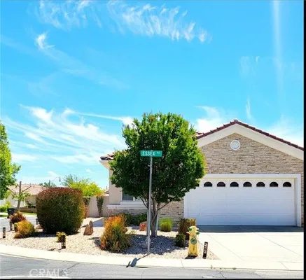 Property Slideshow image 2 of 12 | 907 essex rd, Beaumont, CA, 92223