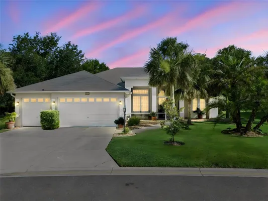 Property Slideshow image 2 of 41 | 20538 queen alexandra dr, Leesburg, FL, 34748