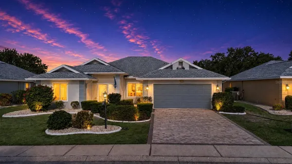 Property Slideshow image 2 of 80 | 2042 prestancia ln, Sun City Center, FL, 33573